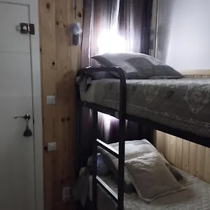 https://chambres-dhotes-chez-catherine-a-reus-chambre-patio.top-hotels-tarragona.com